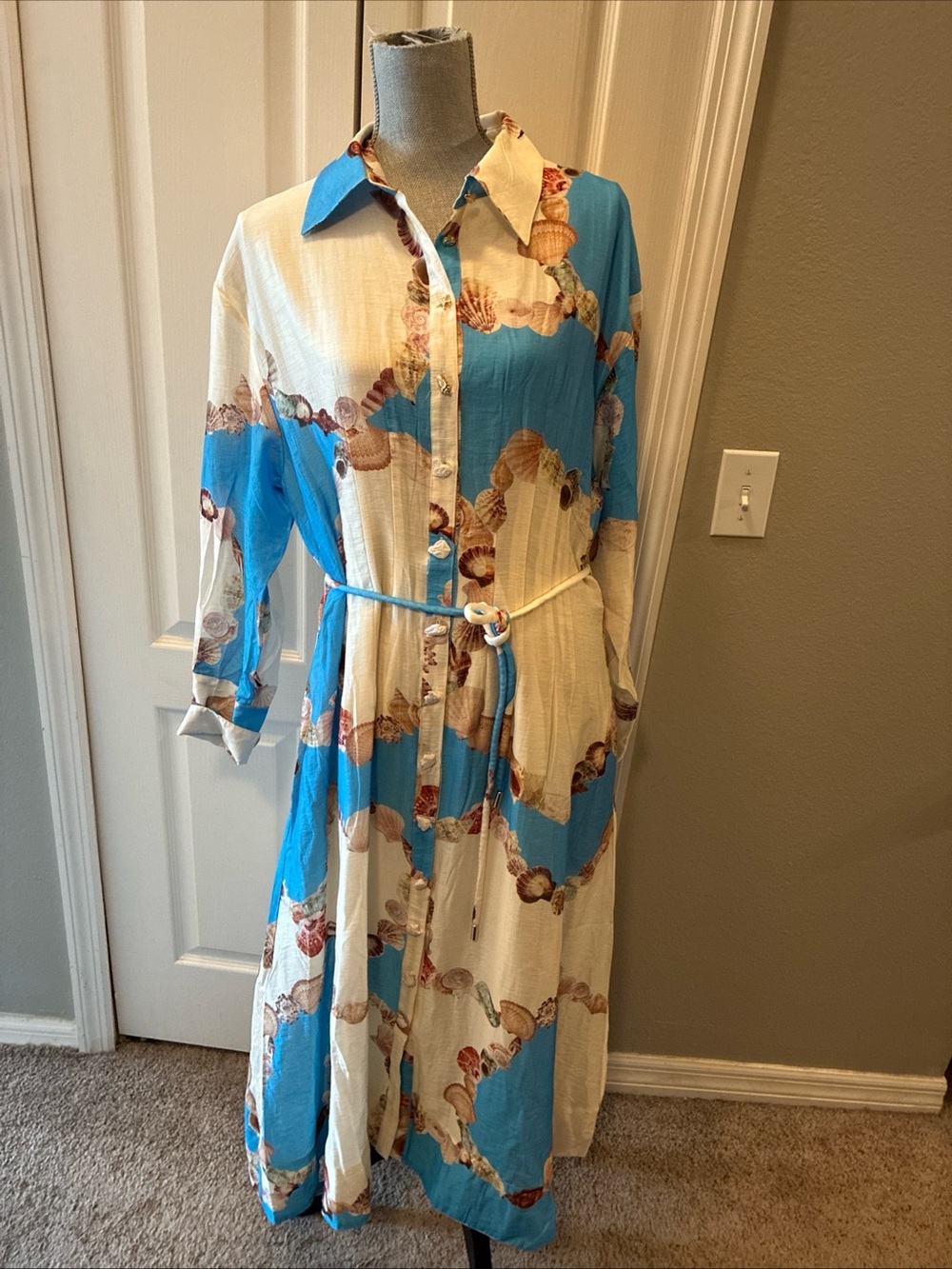 Caroline constas ladies maxi seashell dress size large